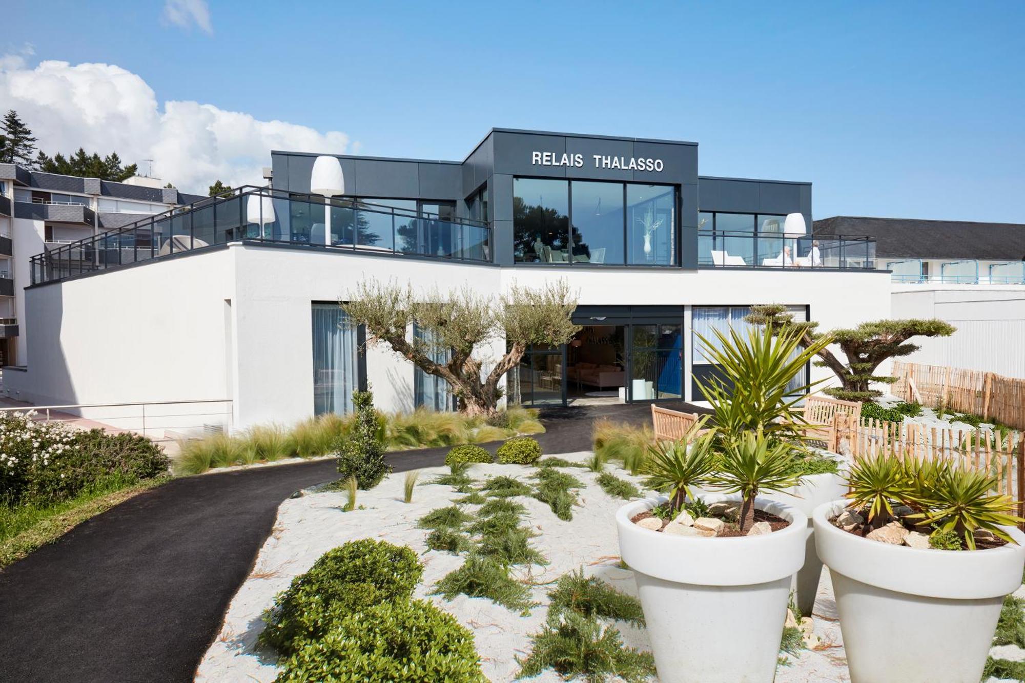Hotel Kastel - Relais Thalasso & Spa Benodet Exterior photo
